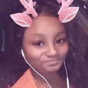 Meet your Posher, Haneefah